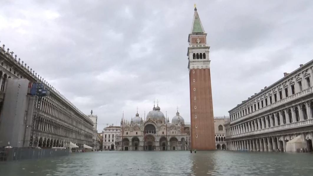 Starosta Benátek kvůli záplavám uzavřel náměstí Svatého Marka